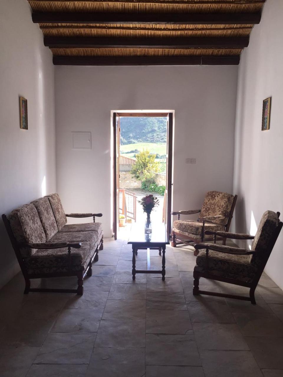 Charoullas Traditional Mansion Villa Alaminos Exterior photo